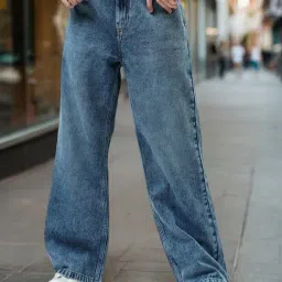 Bewakoof Blue Solid Jeans-image-81
