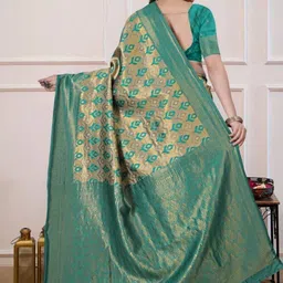 G R K Fashion Textile Zari Art Silk Banarasi Saree image 2