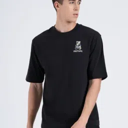 Red Tape Black Oversized Graphic T-Shirt-picture-16