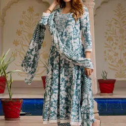 KALINI Printed Pure Cotton Kurta Set image 4