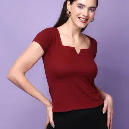 Scorpius Maroon Slim Fit Top-picture-38