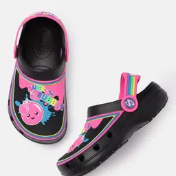 Skechers Girls Black & Pink Scented Characters Print Heart Charmer Sweet Splash Clogs-image-43