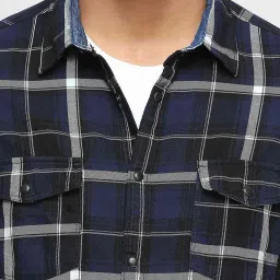 Pepe Jeans Indigo Blue Cotton Regular Fit Checks Shirt image 4