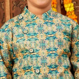 StyloBug Boys Green Printed Kurta Set image 4