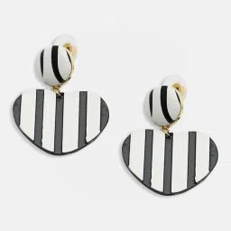 Sohi Gold Plated Casual Designer Drop Earrings image 4