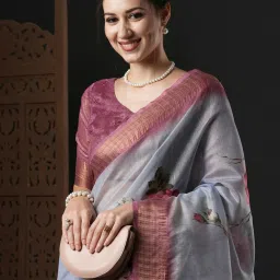 Saree Mall Grey Floral Print Saree With Unstitched Blouse image 4