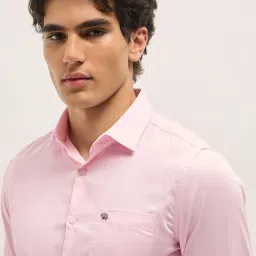 The Bear House Pink Cotton Tailored Fit Solid Formal Shirt image 4