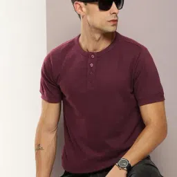 Dillinger Maroon Regular Fit Henley T-Shirt-image-23