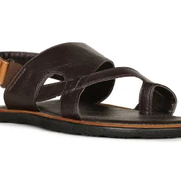 Bata Men's Brown Back Strap Sandals image 4