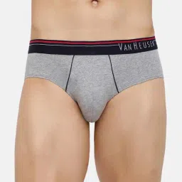 Van Heusen Regular Fit Anti Bacterial Colour Fresh Solid Briefs - Pack of 3 image 2