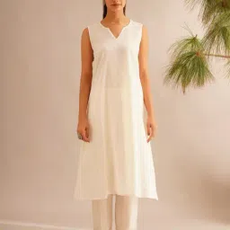 Jaypore White Kantha Embroidered Flare Fit Kurta image 4