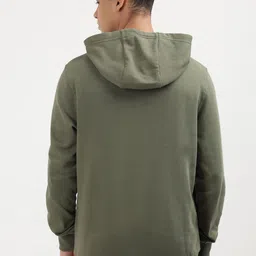 Tommy Hilfiger Men Solid Hooded Cotton Sweatshirt image 4