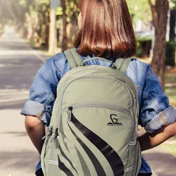 GREENLANDS Unisex Padded Backpack image 2