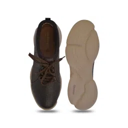 Buckaroo Men's ARNEL Brown Derby Shoes image 4