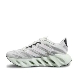 Adidas Men's SWITCH FWD Pistachio Green Running Shoes image 4