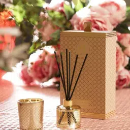 Pure Home and Living Gold Jasmine Garland Candle & Diffuser Set-picture-10