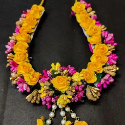 Ringzinnie Beaded Flower Jewellery Set image 3