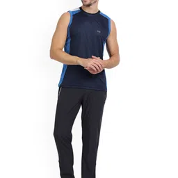 FTX Pack Of 4 Color Blocked Round Neck Sleeveless Gym Innerwear Vests image 4