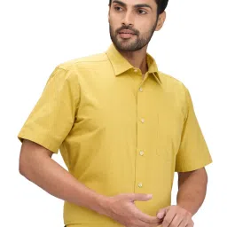 Park Avenue Yellow Regular Fit Shirt image 4