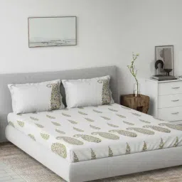 Ddecor Live beautiful Radiance Yellow 144 TC Cotton King Bedsheet with 2 Pillow Covers-picture-24