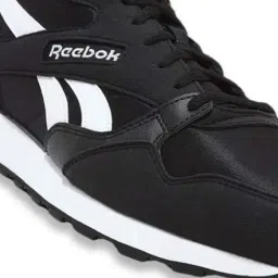 Reebok Men's Ultra Flash Black Running Shoes image 4