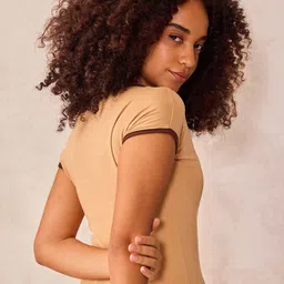 Outzidr Women Extended Sleeves Fitted Top image 5