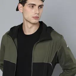 Puma Men Green & Black Colourblocked RUN COOLADAPT Hooded Track Jacket-image-74