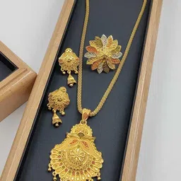 niva fashion Gold-Plated Brass Jewellery Set image 1