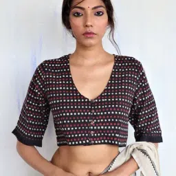 Chidiyaa Black Tribe Handprinted Cotton God Crop Top-picture-0