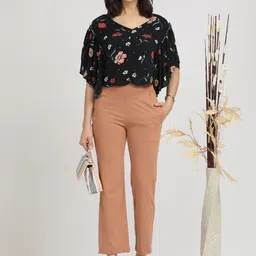 Coppersmith Women Relaxed Straight Leg Tapered Fit Trousers-picture-18