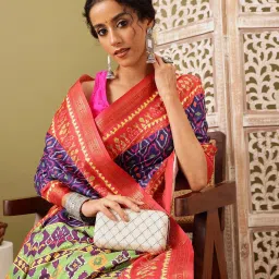 Silk Land Blue & Red Silk Printed Saree With Unstitched Blouse image 4