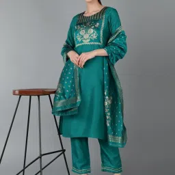 Vaamsi Green Woven Pattern Kurta Pant Set With Dupatta image 4