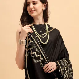 Sangria Black & Gold-Toned Sequinned Silk Blend Saree image 3