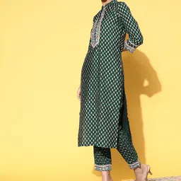 Libas Women Silk Blend Ethnic Motifs Printed Kurta with Trousers & Dupatta image 3