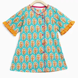 Campana 100% Cotton Half Sleeves Seamless Flower Motif Block Kurta With Overlapped Dhoti - Blue & Yellow image 3