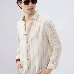 VASTRADO Men Classic Slim Fit Multi Stripes Striped Cutaway Collar Casual Shirt image 2