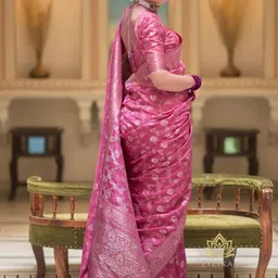 Mitera Floral Zari Silk Blend Handloom Kanjeevaram Saree image 3