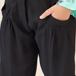 Stylo Bug Girls Printed Top with Pyjamas image 3