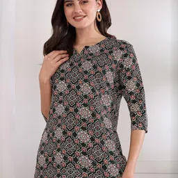 Moda Rapido Women Polyester Straight Kurtis-picture-34