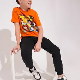 Jack & Jones Junior Boys Solid Mid-Rise Regular Fit Joggers image 4