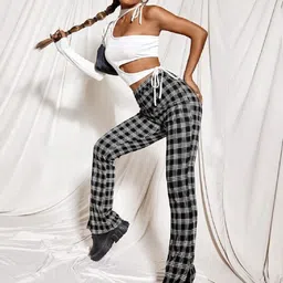 TANDUL Women Checked Original Trousers image 3