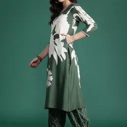 Indo Era Floral Printed Sequinned Kurta with Salwar image 5