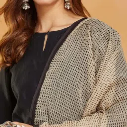 Fabindia Beige Printed Dupatta image 5