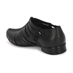 Hitz Men's Black Fisherman Sandals image 5
