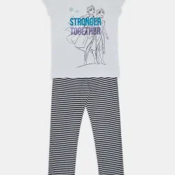 Pantaloons Junior Kids Off-White & Navy Cotton Printed Disney T-Shirt Set-picture-27