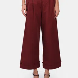 Virgio Women Wide Leg Mid-Rise Cropped Cotton Trousers-image-26