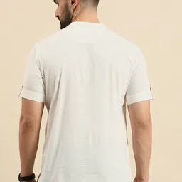 Anouk Men Solid Mandarin Collar Kurta image 4