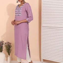 Moda Rapido Women Embroidered Kurta image 2
