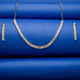 Fida Luxurious White Jewellery Set-picture-27