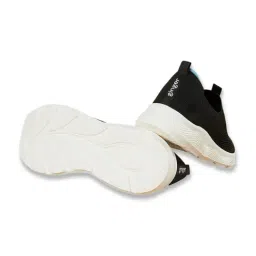 Ginger by Lifestyle Women's Black Walking Shoes image 2